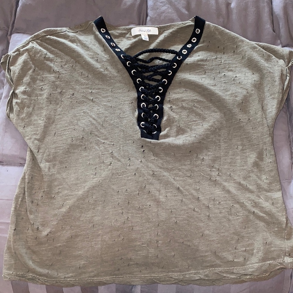 Active USA distressed and lace up cropped t-shirt